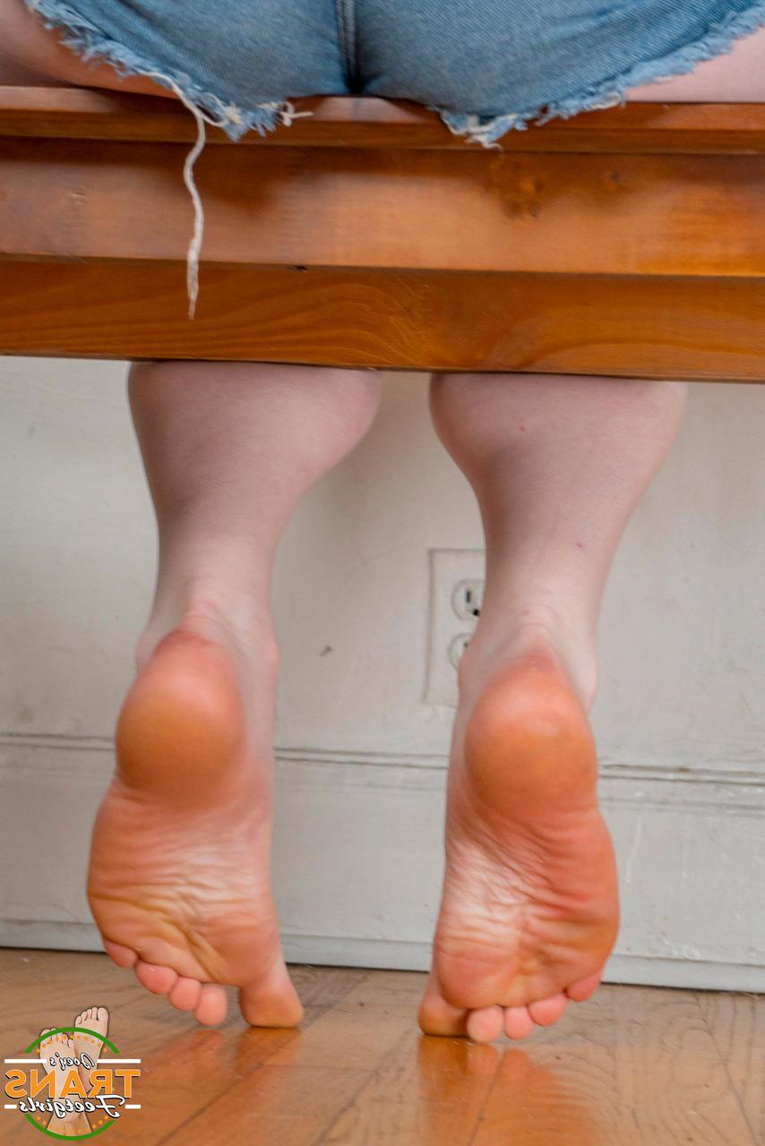 16P Joeys Trans Feetgirls Gengibre