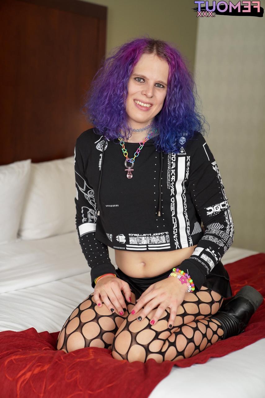 16P Femout XXX Laraina Kitten