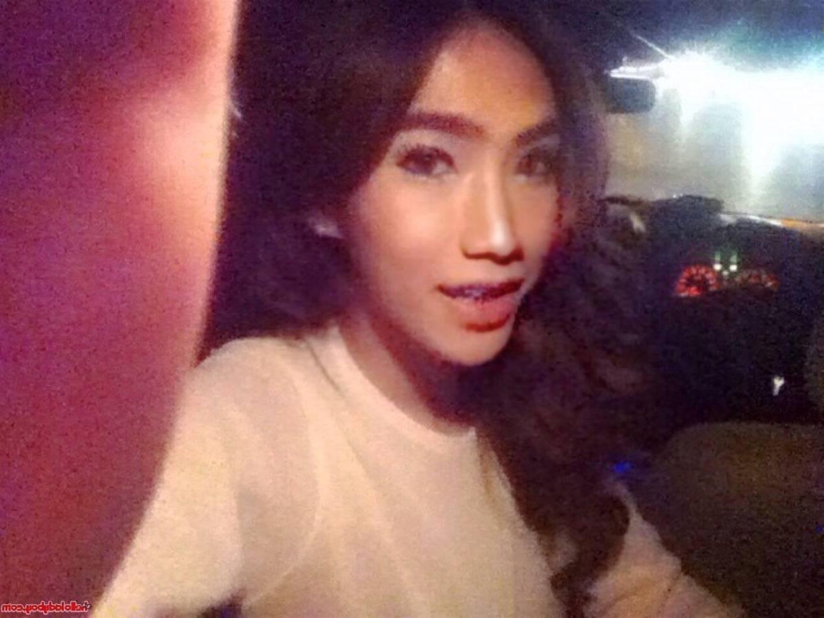 20P Hello Ladyboy 