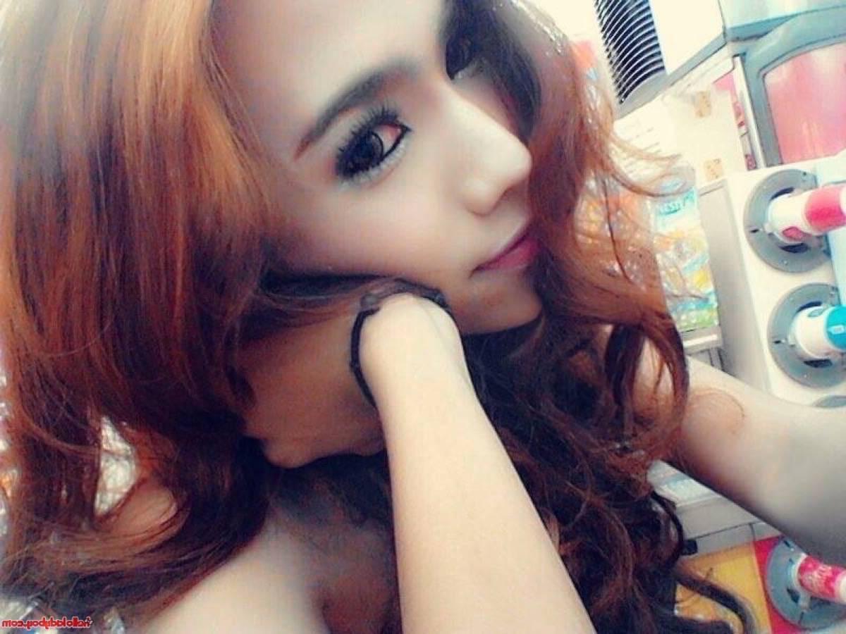 20P Hello Ladyboy 