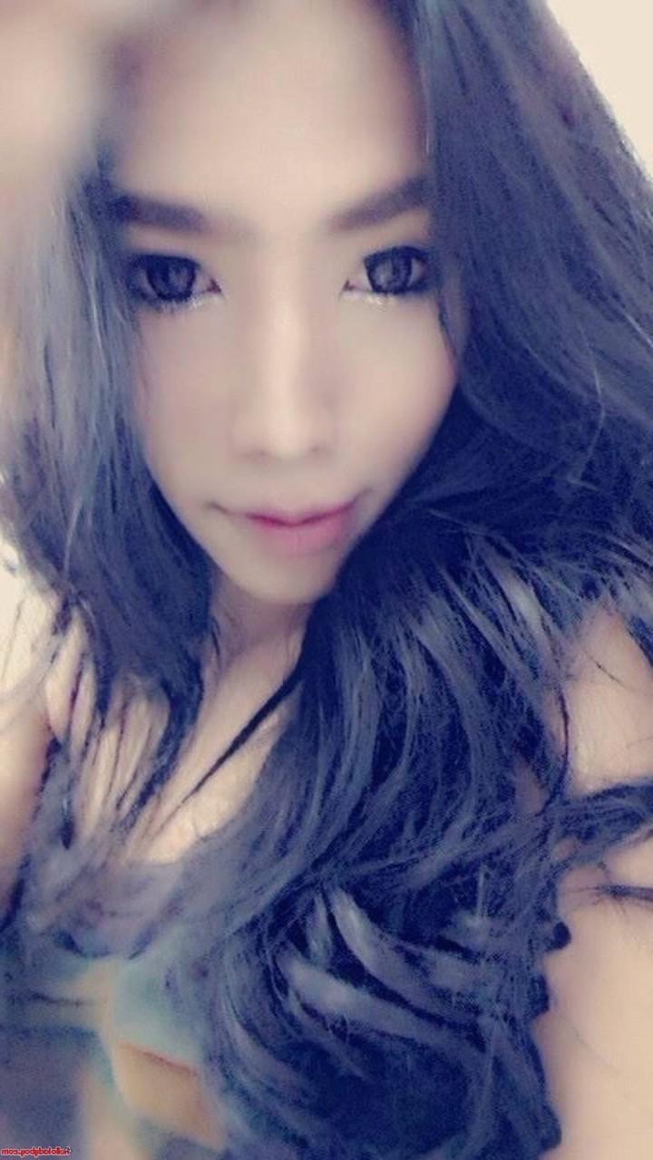 20P Hello Ladyboy 