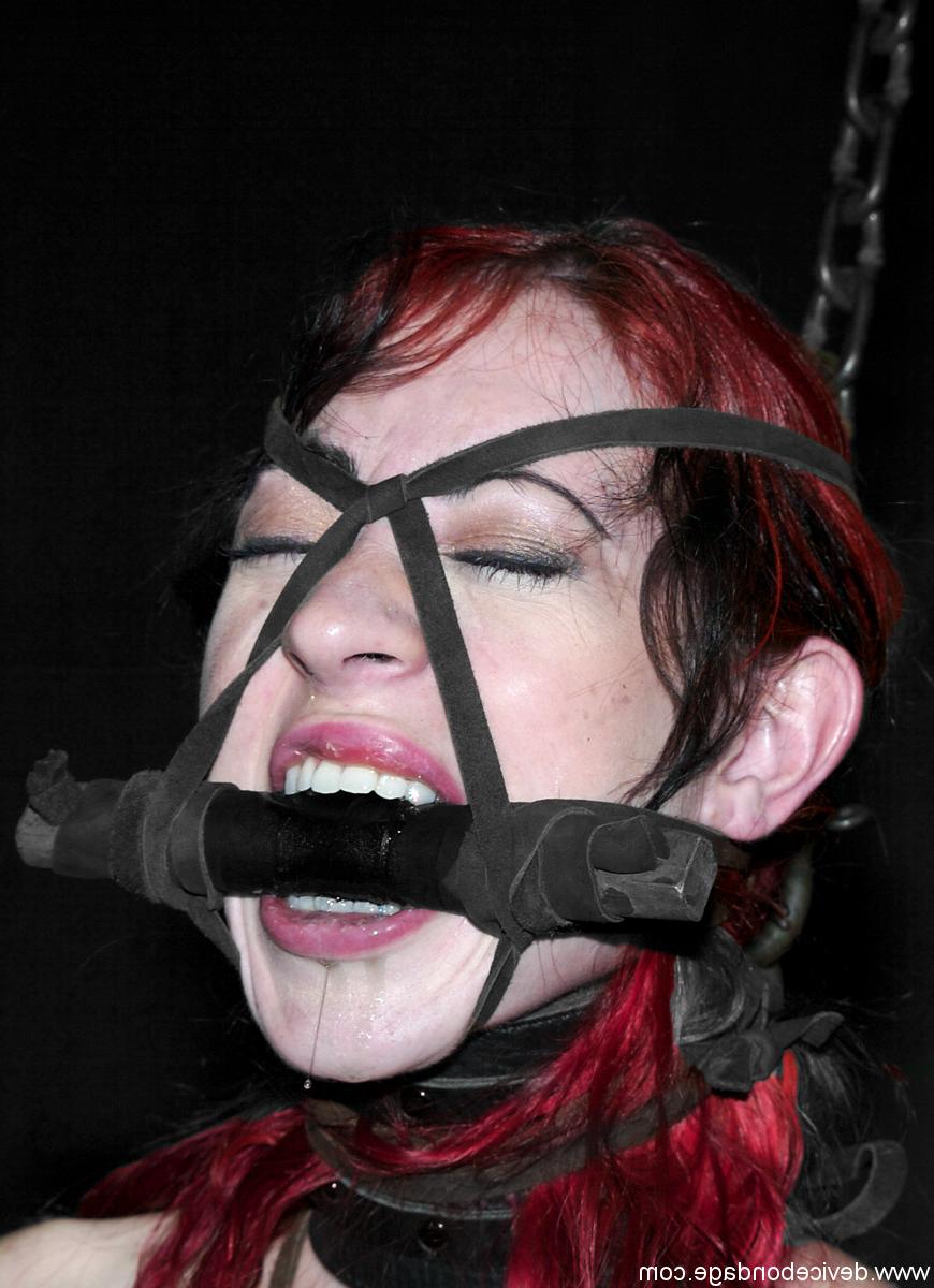 20P Device Bondage Arachnia Webb