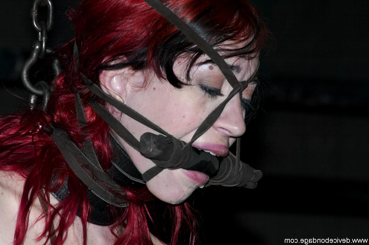 20P Device Bondage Arachnia Webb