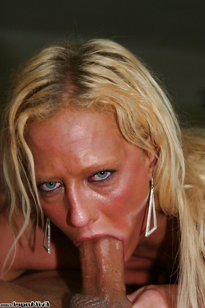 16P Sintia Stone gets her face covered with cum after hardcore porking
