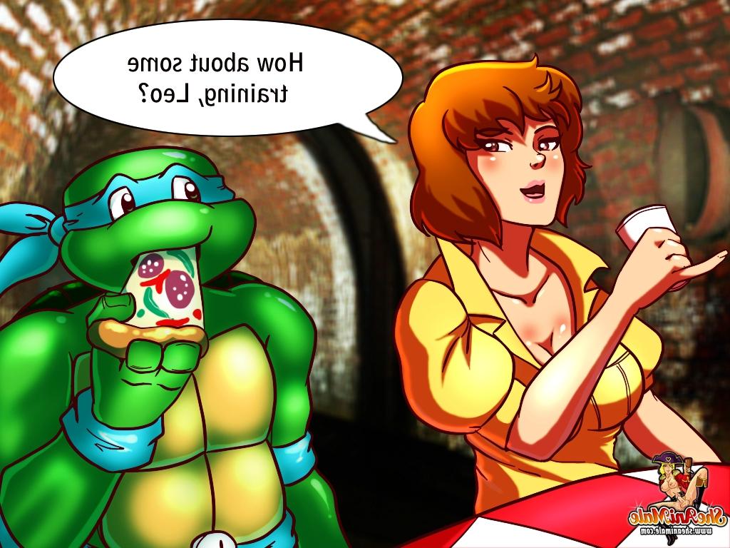 12P Une transsexuelle au gingembre et aux gros seins baise une tortue ninja adolescente coquine