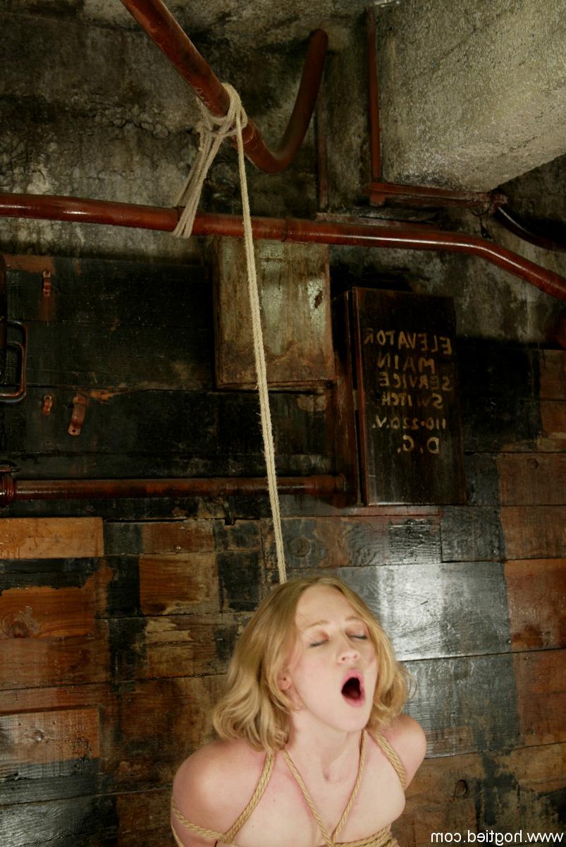 17P Tied-up female Cloe Hart endures tit torment in tight rope bondage