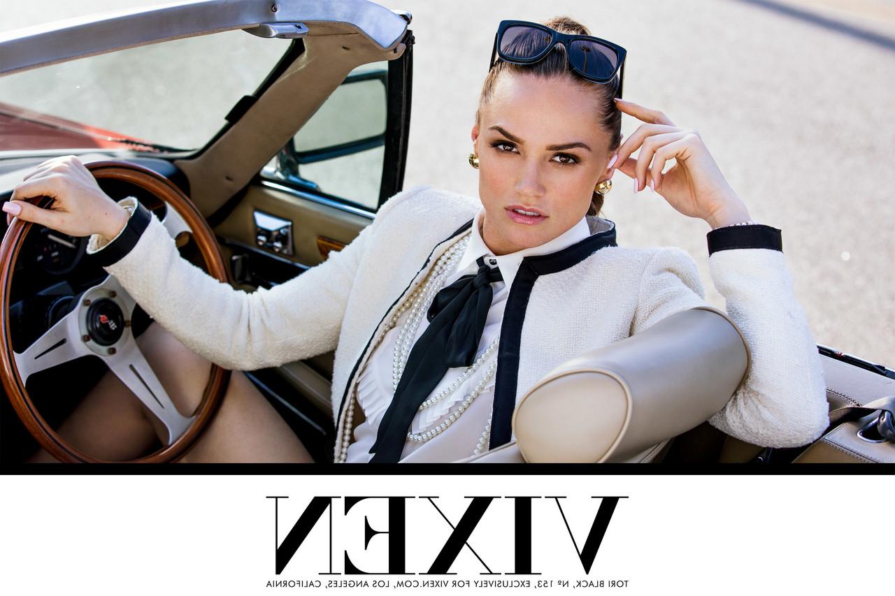 20P Stunning brunette Tori Black flaunts her big ass while getting banged