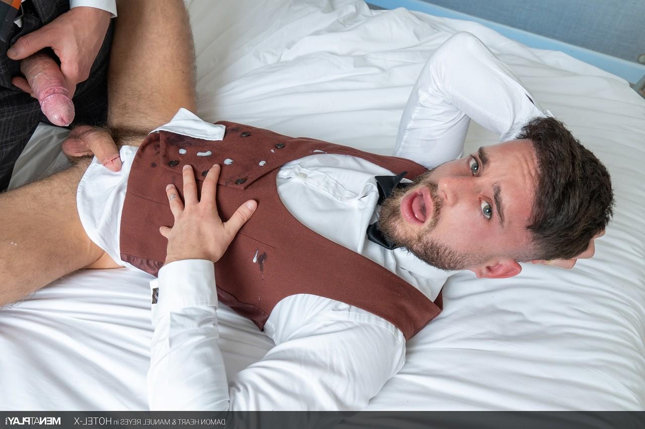 20P Gay hunks in suits Damon Heart and Manuel Reyes have hardcore anal sex