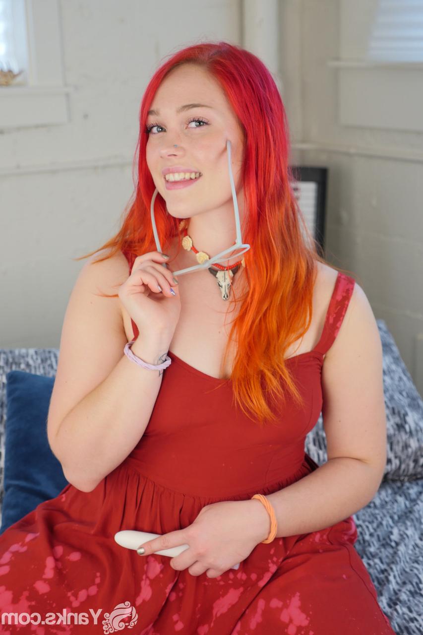 15P Plump redhead Jennavive Marie fingers and toys her snatch on bed
