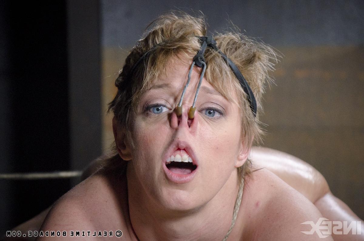 15P Pain slut Darling is subjected to anal penetration while restrained