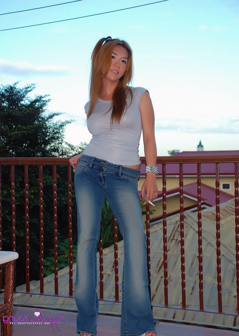 13P Oficial de Sapphire Young interpretado por Sapphire Young Fotos desnudas
