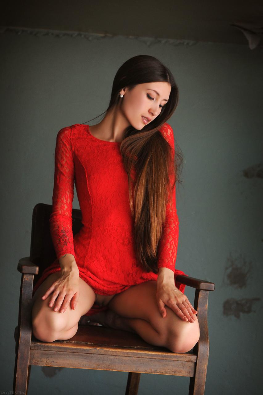 20P Glamorous American babe Saju A loses her dress & touches herself