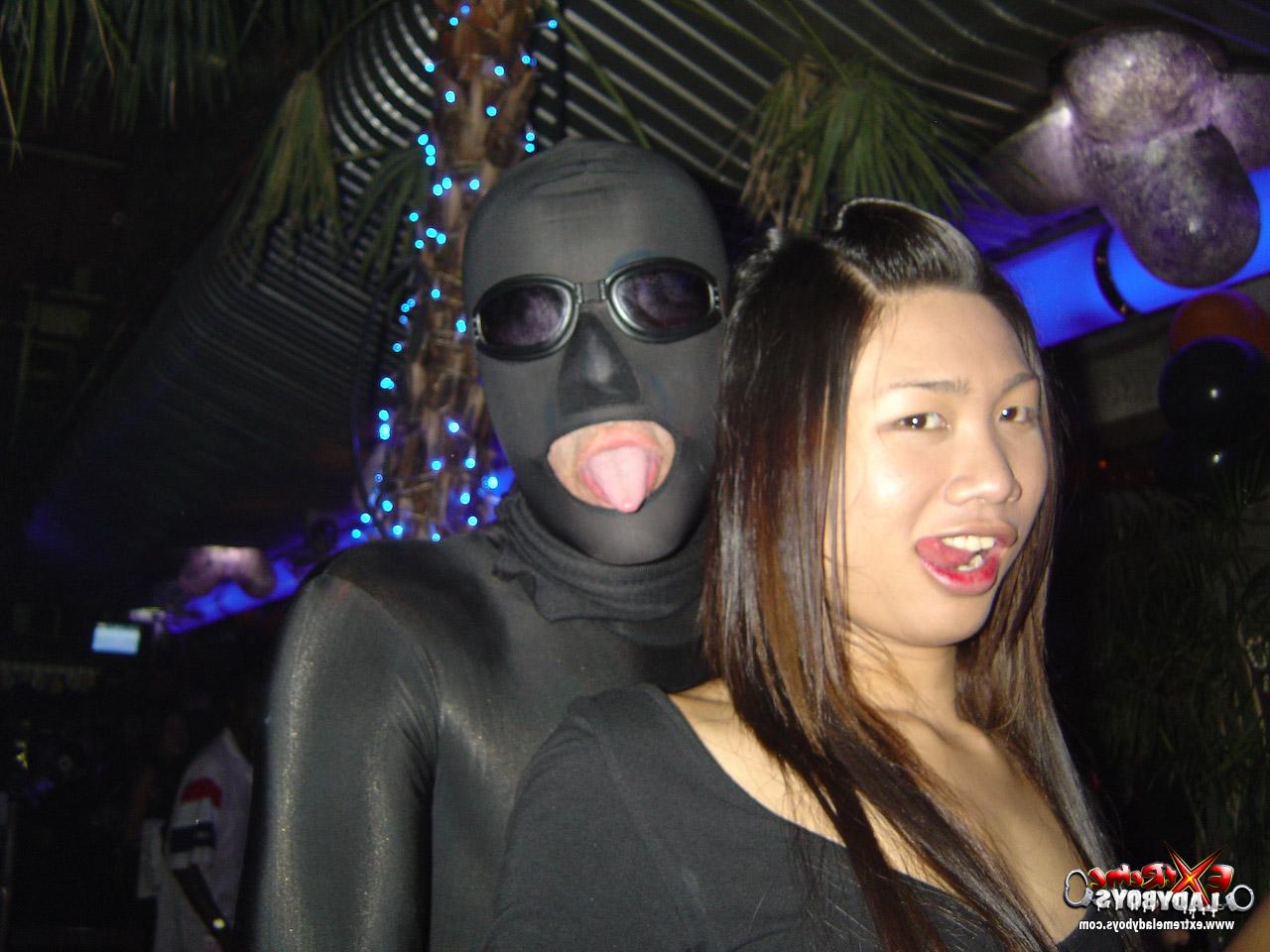 20P Conjuntos de bônus Extreme Ladyboys, Shadow