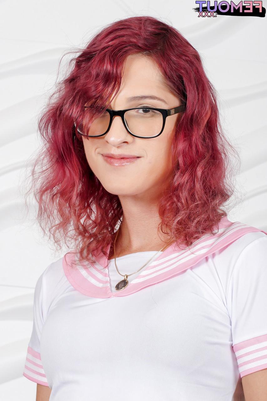 16P Femout XXX Jenny LaBelle