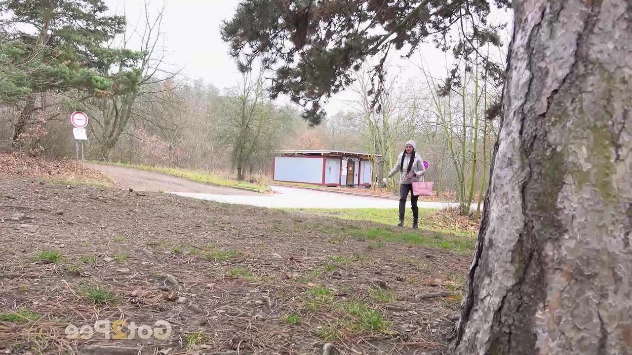 15P Nice girl Isabel Dark takes a badly needed pee after securing shelter