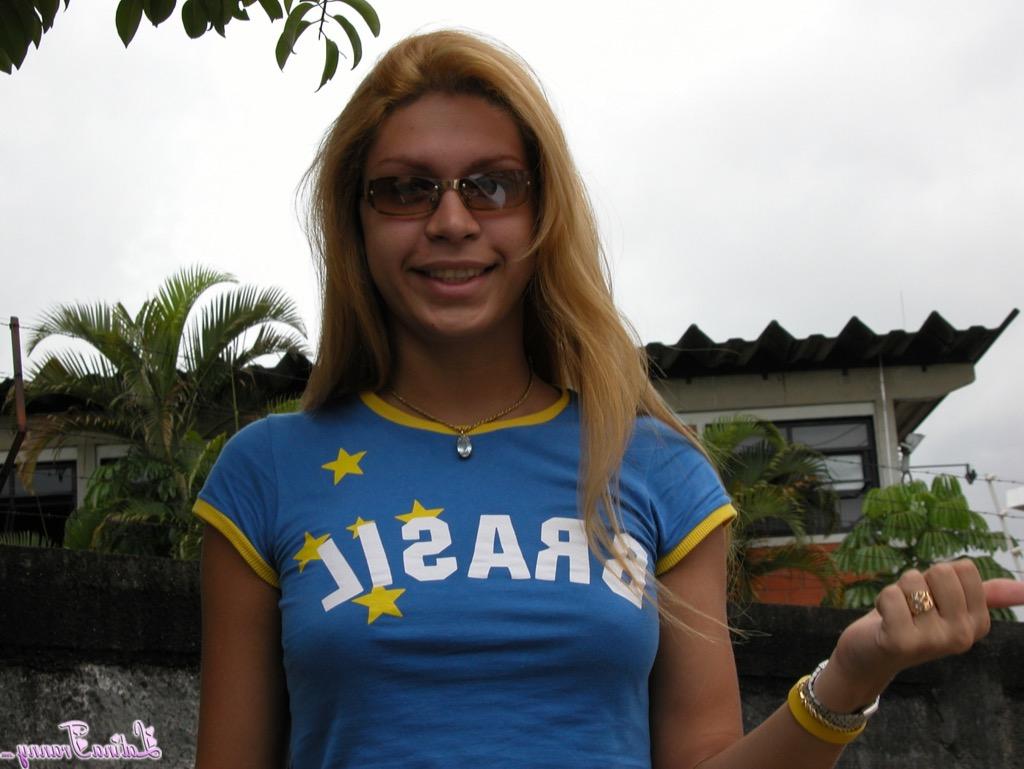 12P Latina Tranny estrelada por Nicole Montero Fotos de sexo