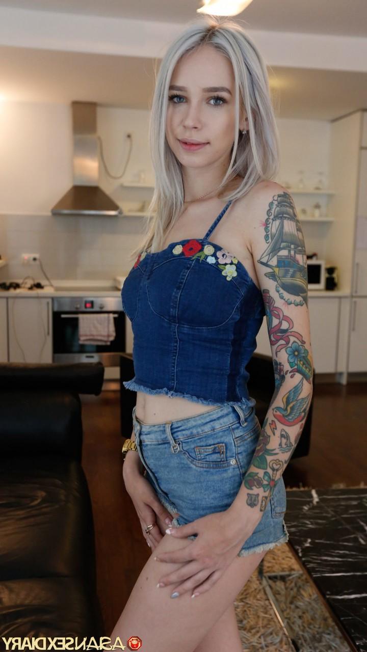 20P Inked Russian slut Arteya Dee strips & touches herself before fucking in POV