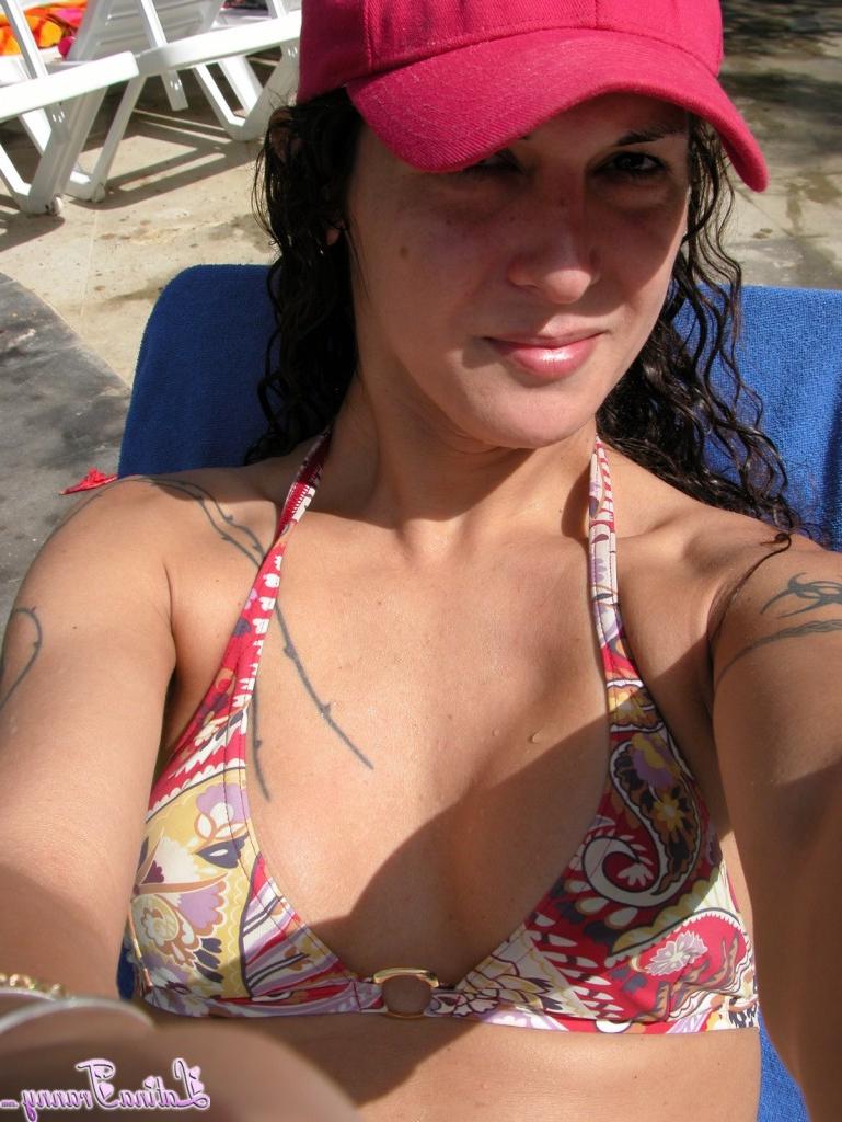 15P Photos chaudes de transsexuelles latines