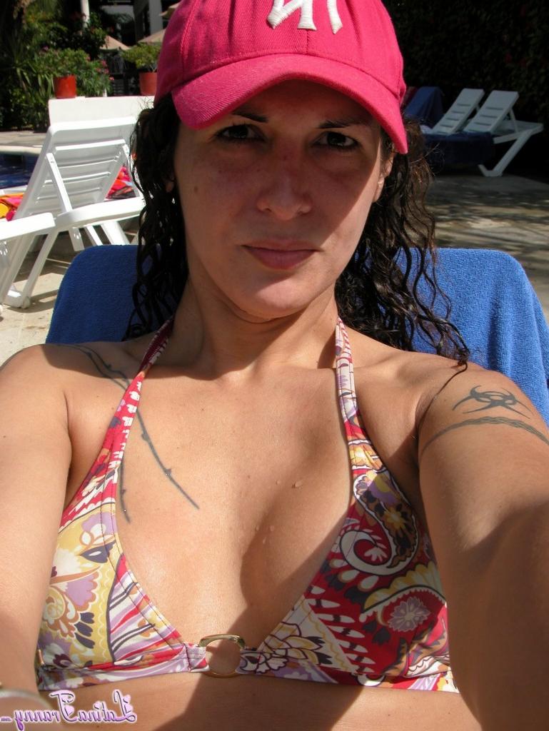 15P Photos chaudes de transsexuelles latines