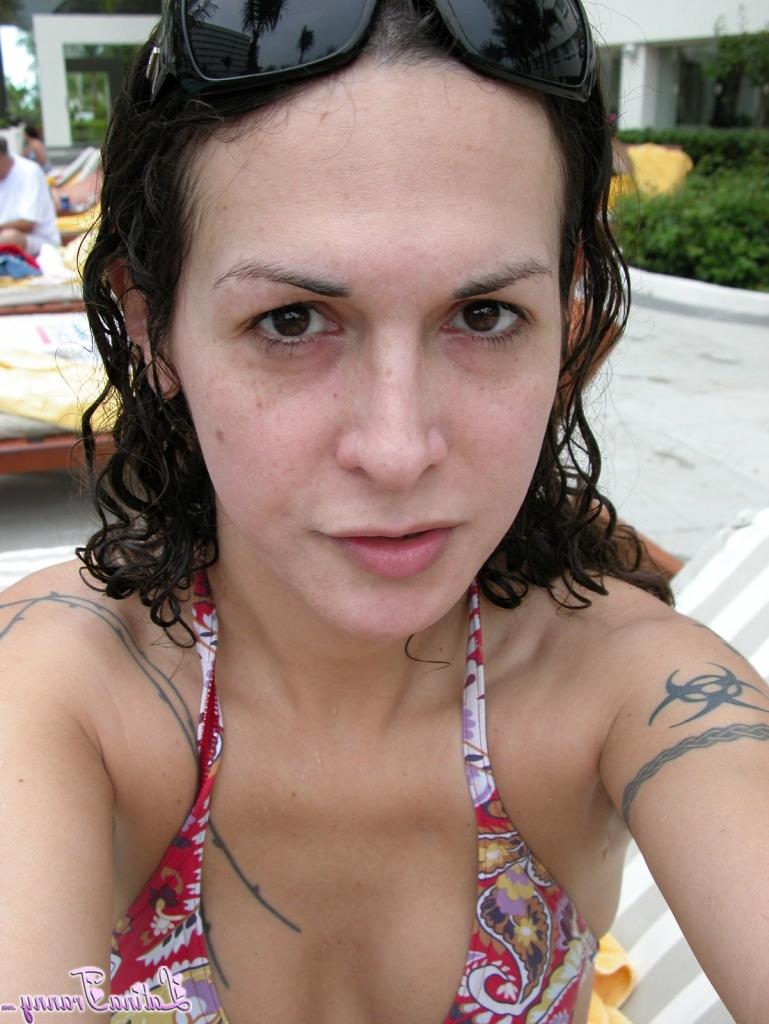 15P Photos chaudes de transsexuelles latines