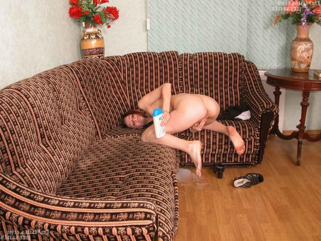 20P Morena amadora adolescente Lera gosta de intensa masturbação solo em casa