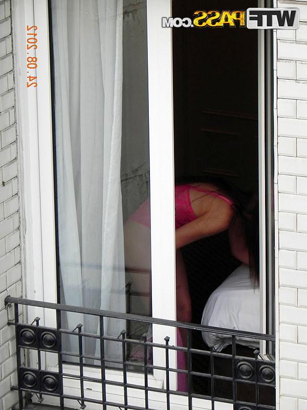 16P Redhead amateur model Anita flashes tits and ass in pink lingerie
