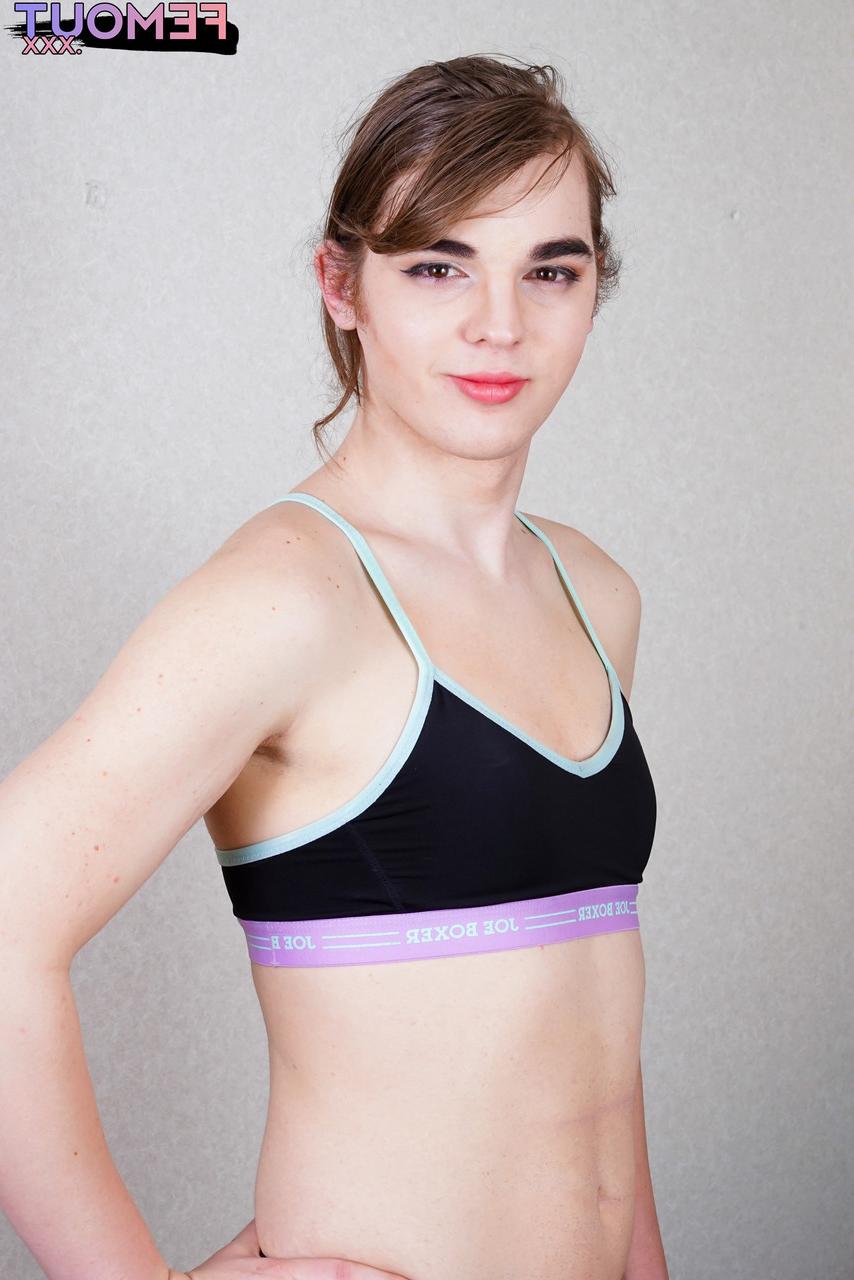 16P Femout XXX Gracie Simpson