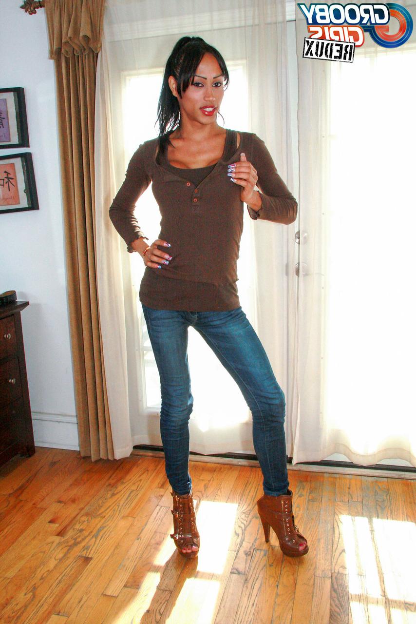 16P Grooby Girls Aaliyah