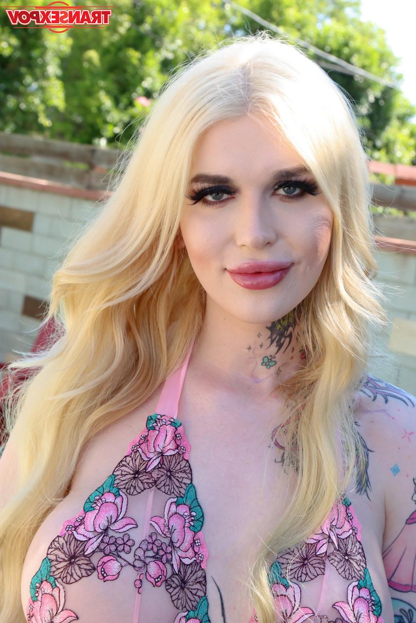 16P Transex POV バディ・ウッド、グレイシー・ジェーン