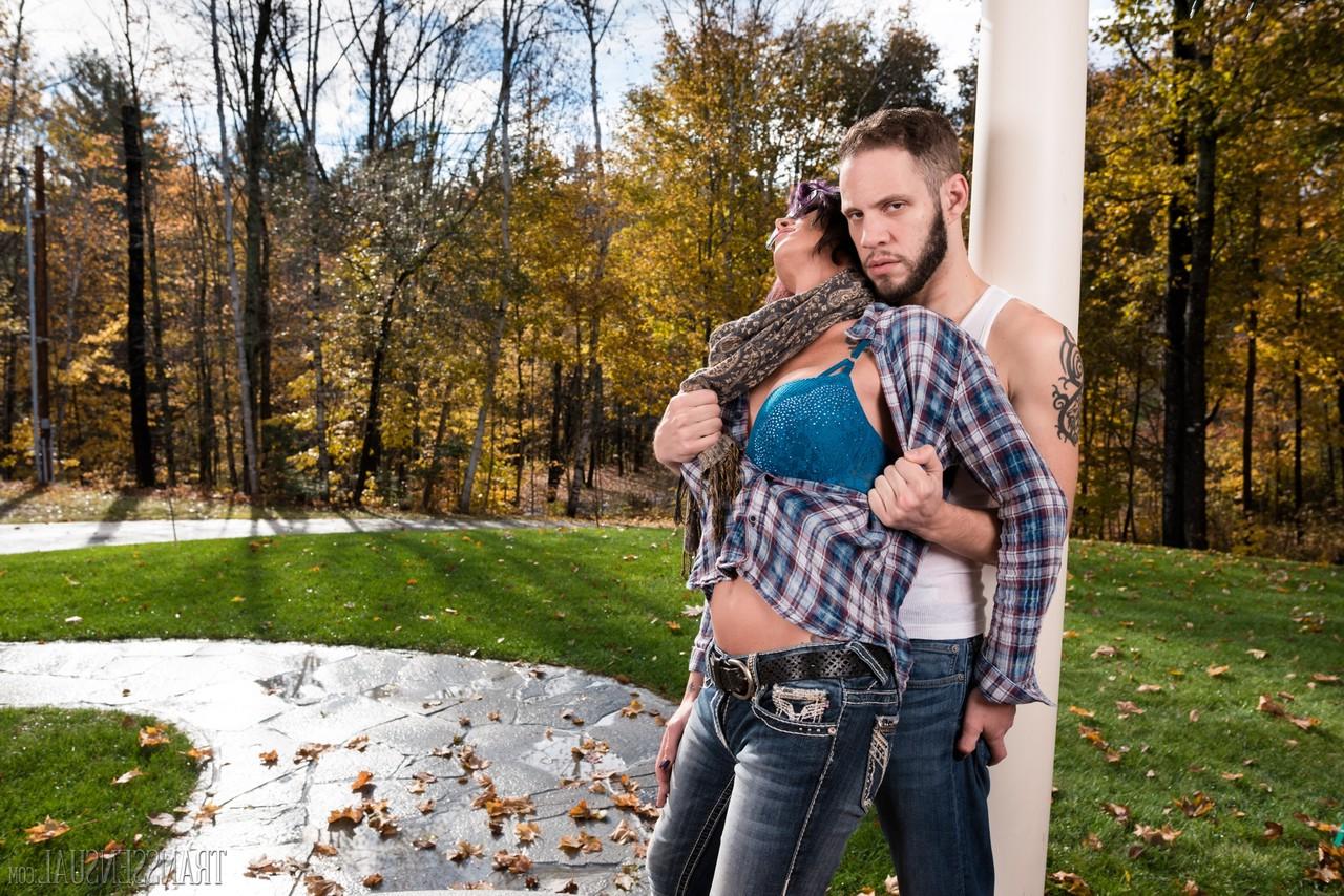 15P Transsensuel interprété par River Stark Photos porno nues