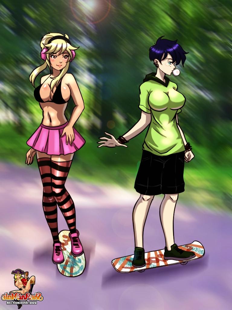 12P Duas bonecas skatistas travestis de anime se beijam em público e fazem sexo anal