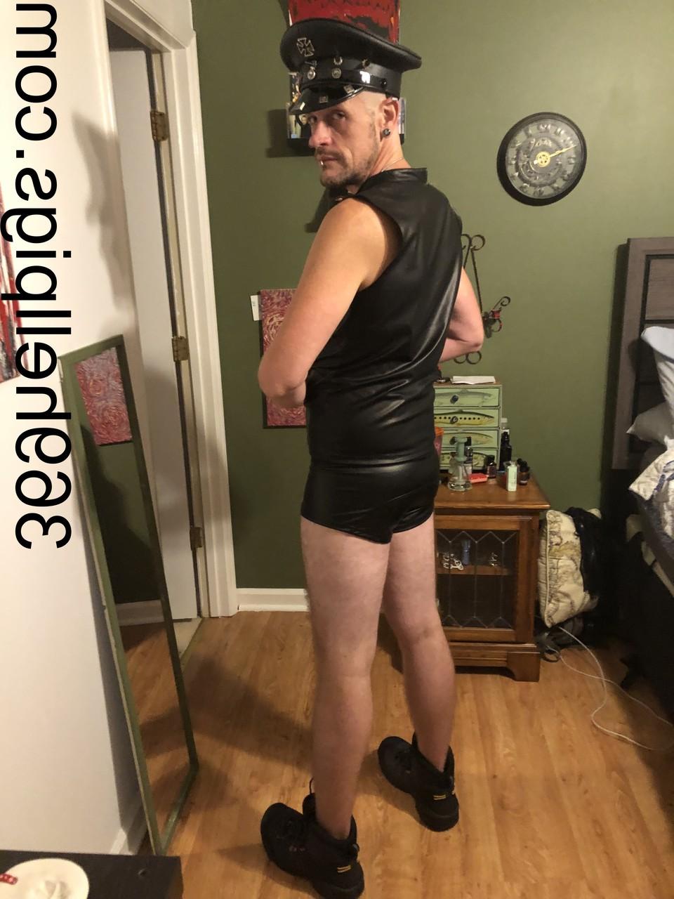 17P 369 cochons de l'enfer