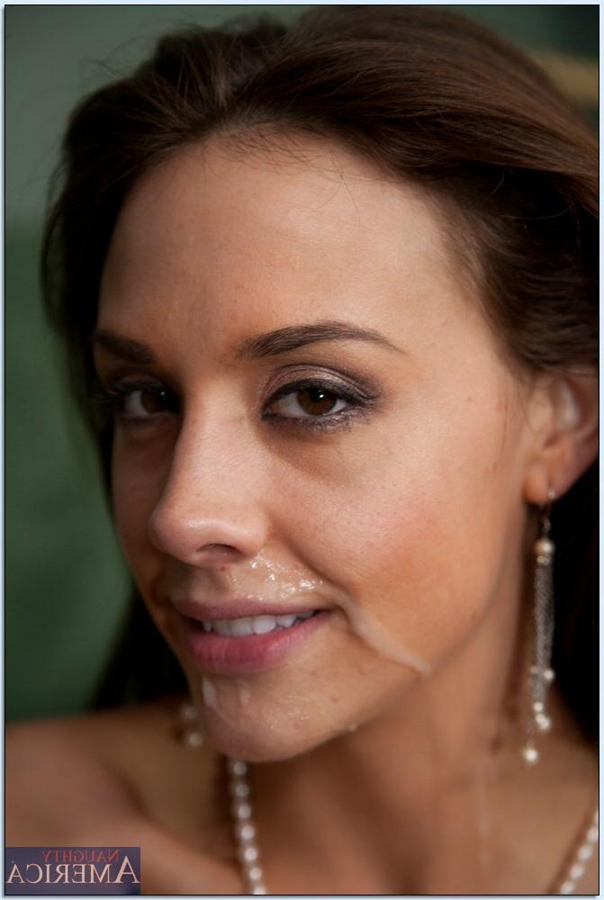 17P A namorada sexy Chanel Preston gosta de passeio de pau anal e gozada no rosto