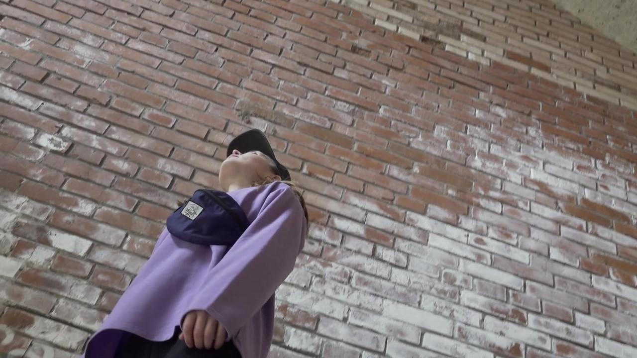 15P Caucasian girl Nastya pulls down her pants for a piss on concrete stairs