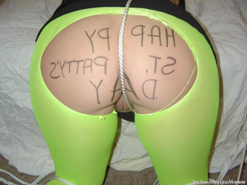 16P Chubby MILF with green hair is tied up before licking a cock in POV mode