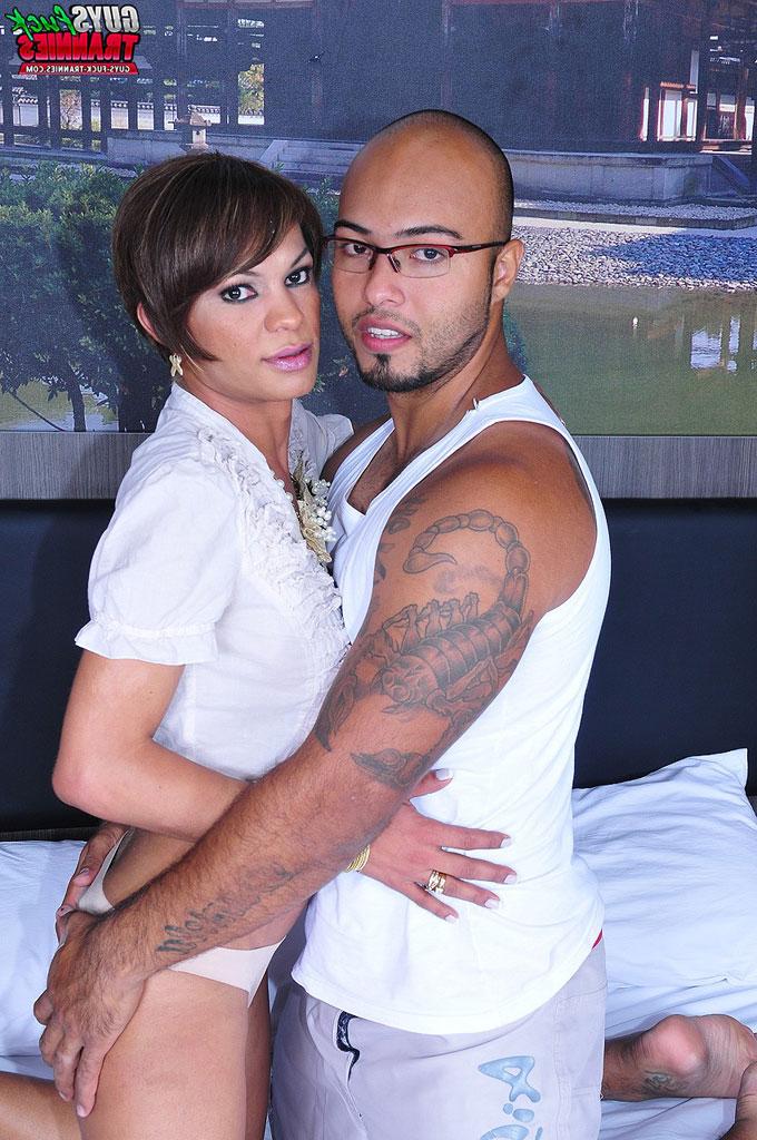 15P Grooby Archives starring Jennifer Cortez, Matheus Hot Pics
