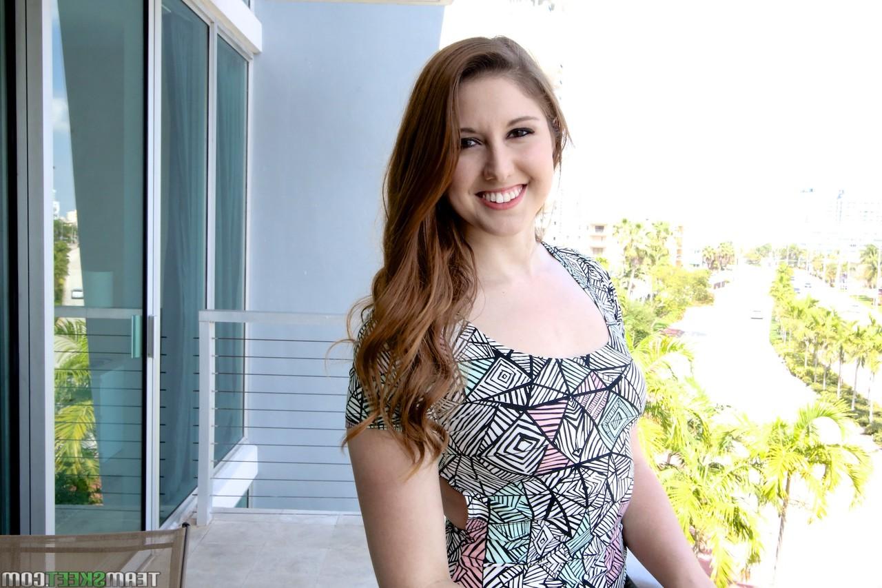 18P Brunette with a beautiful smile Rose Red reveals her coke bottle figure