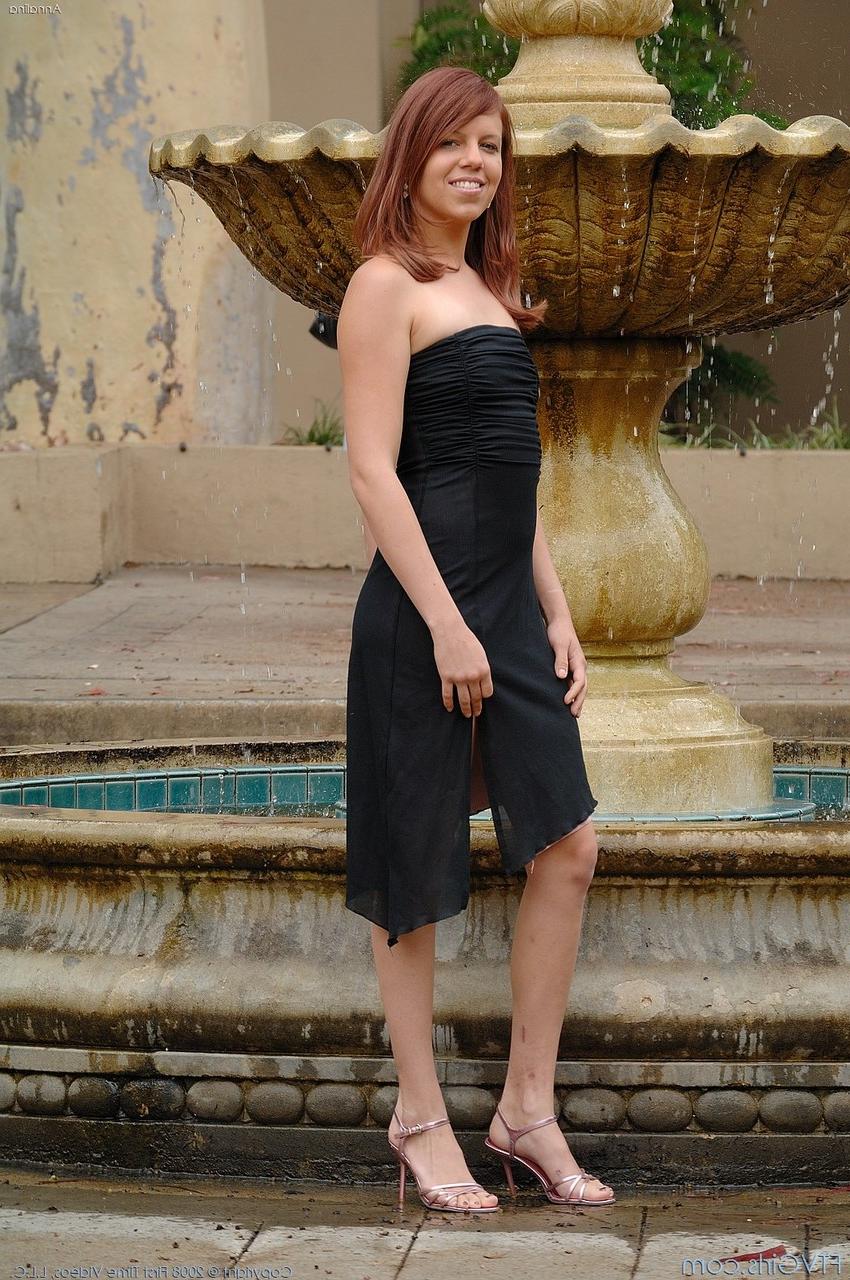 20P Redheaded babe Annalina shamelessly fucking a zucchini in public