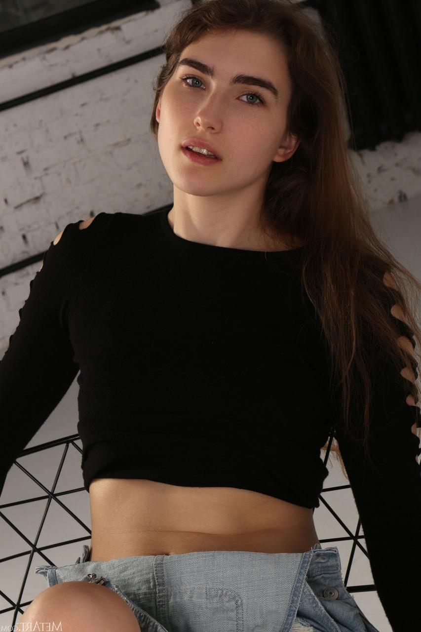 20P Hot Ukrainian teen June strips down naked and poses at the photoshoot