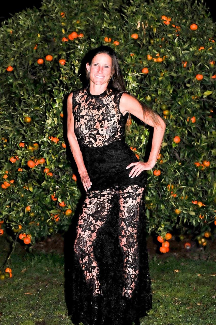 20P Brunette widow Sofie Marie flaunts her big ass while posing in her lace dress