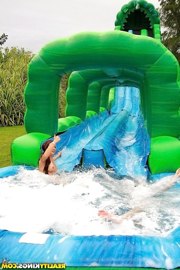 16P Seductive amateurs have some wet fun outdoor for some extra cash