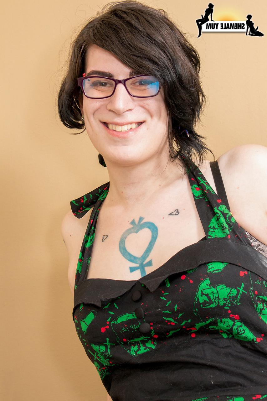 16P Garotas bacanas Chryssi Steele