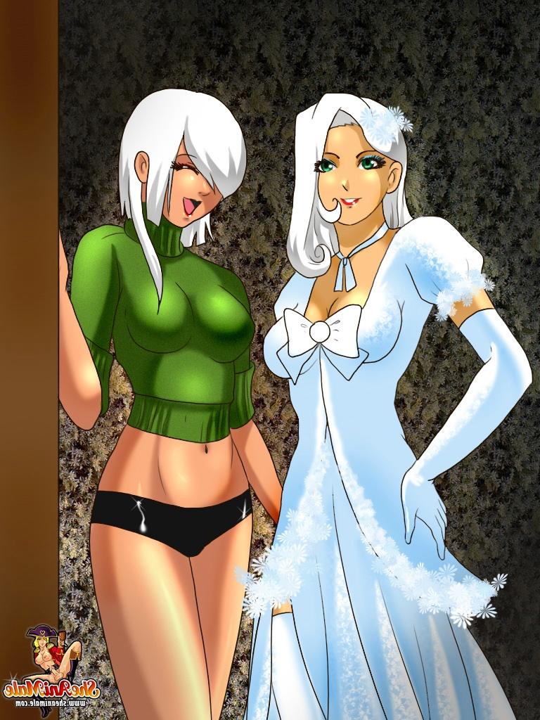 12P Transen-Paar lässt sich auf einen harten Cartoon-Dreier mit einer Latina-Transe ein