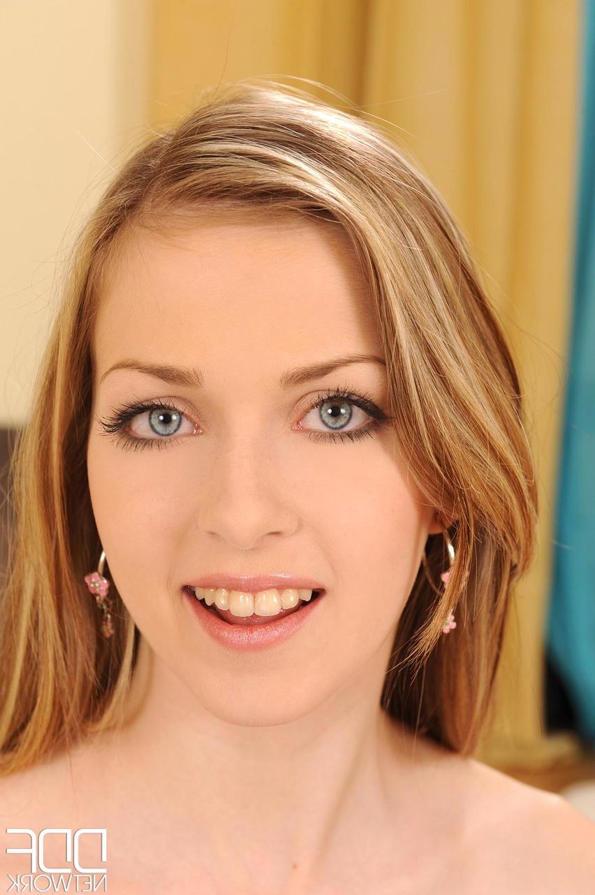 20P Pornowelt Abigaile Johnson