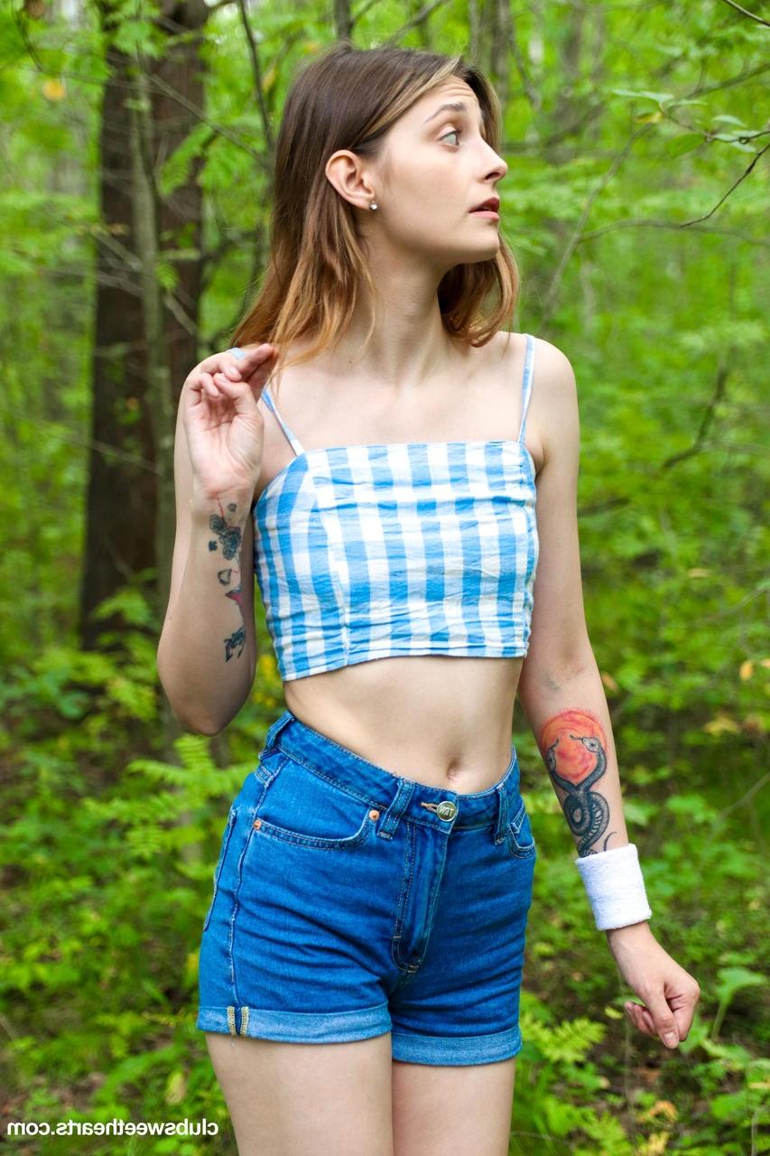 20P Skinny beauty Funky Town stripping and posing butt naked in the forest