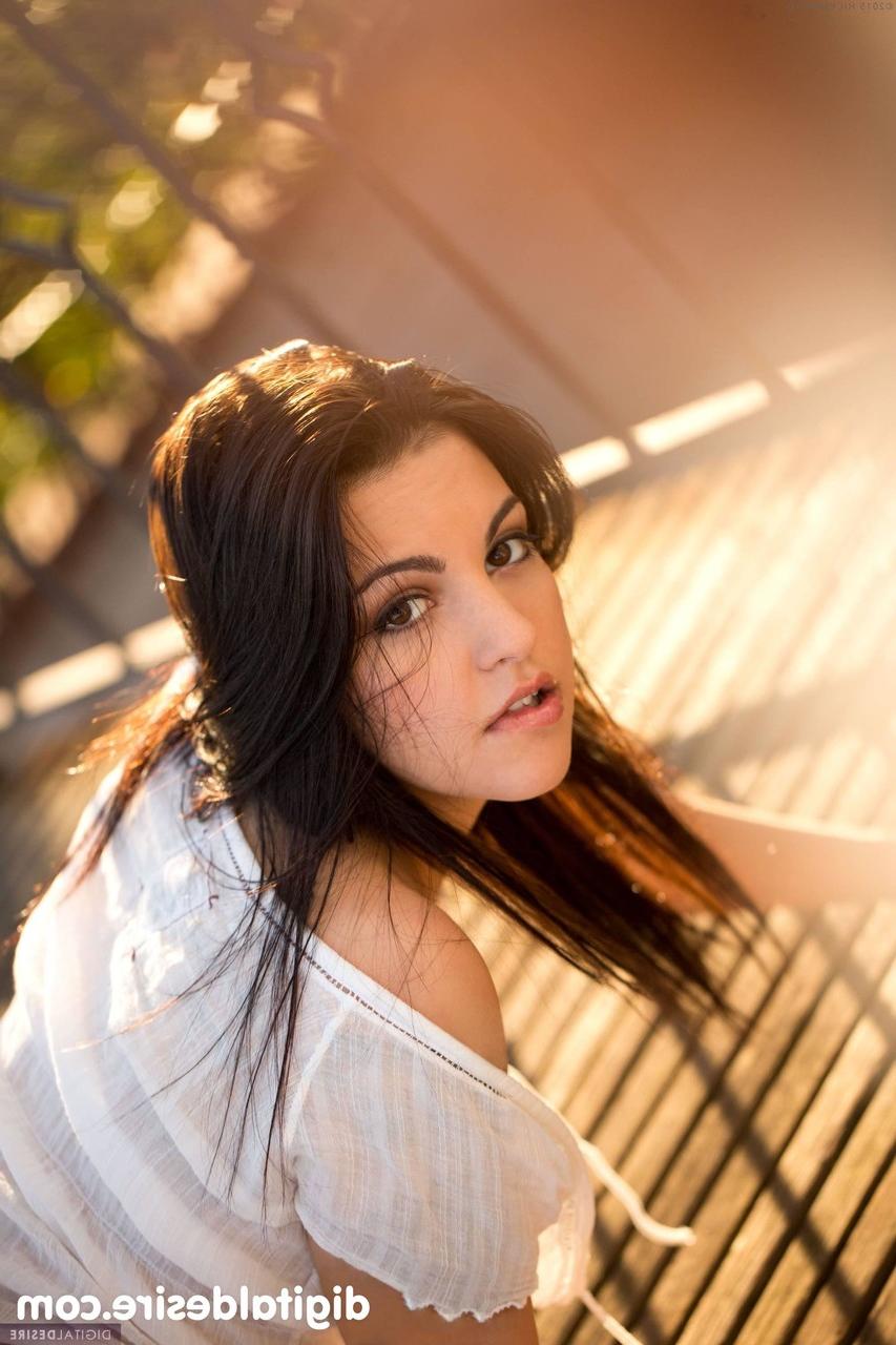 20P Digital Desire Rachel Madori