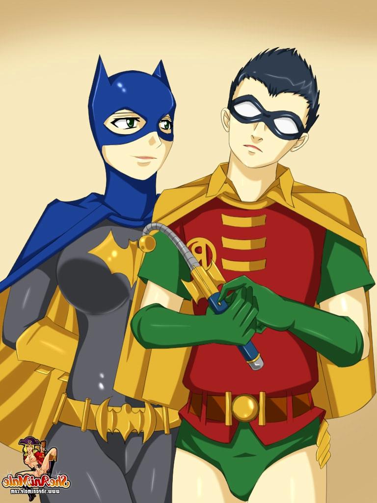 12P Big boobed anime travesti Batgirl transa com um pequeno Robin em várias posições sexuais