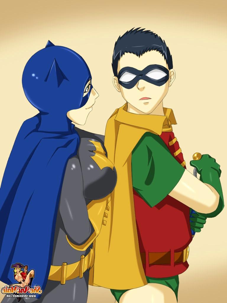 12P Big boobed anime travesti Batgirl transa com um pequeno Robin em várias posições sexuais