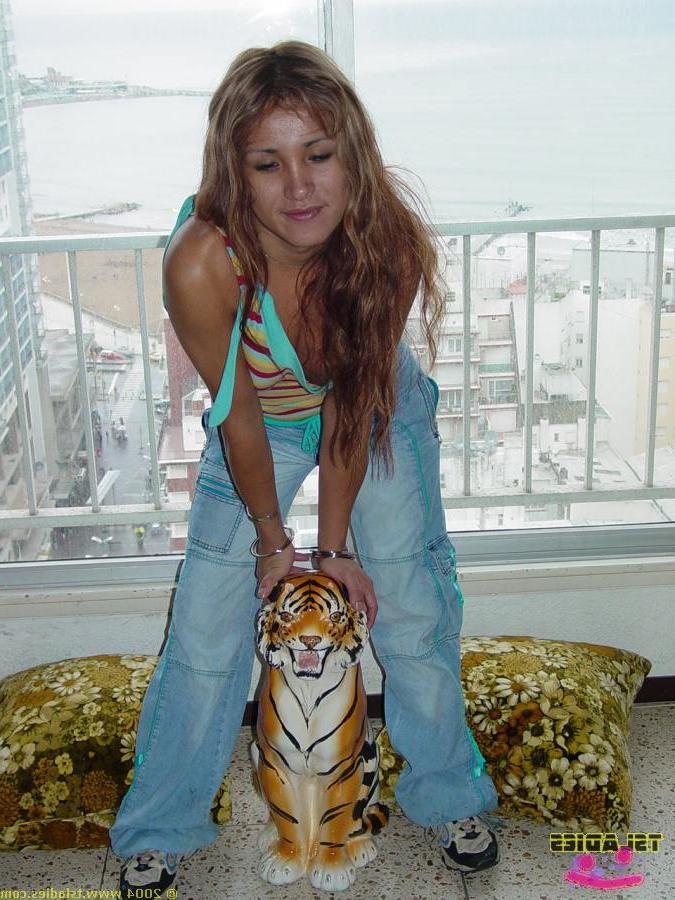 16P TS Ladies Naked Gallery