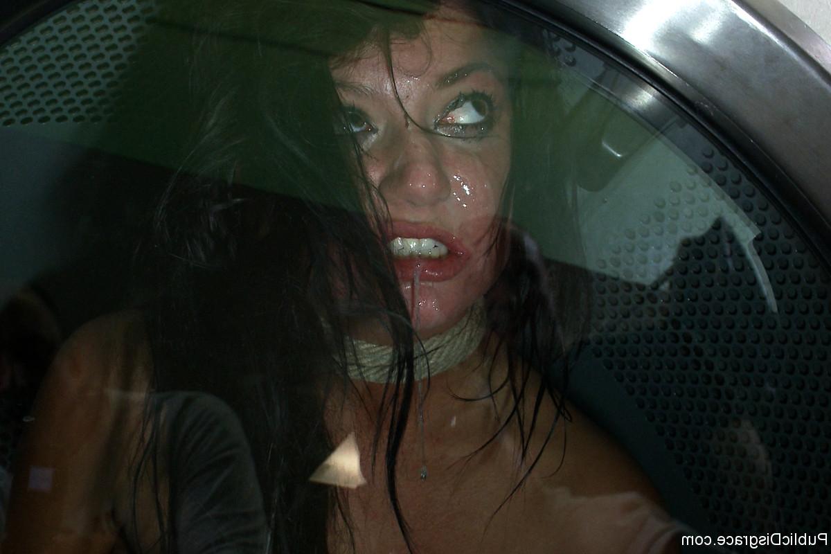 20P Public Disgrace Cassandra Nix, James Deen, Princess Donna Dolore